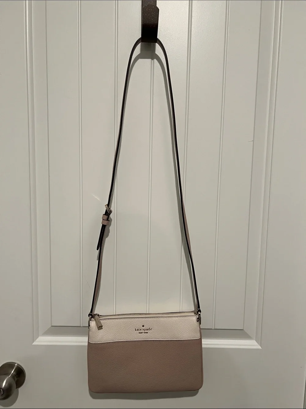 kate spade Two-Tone Blush and Cream Crossbody NWOT